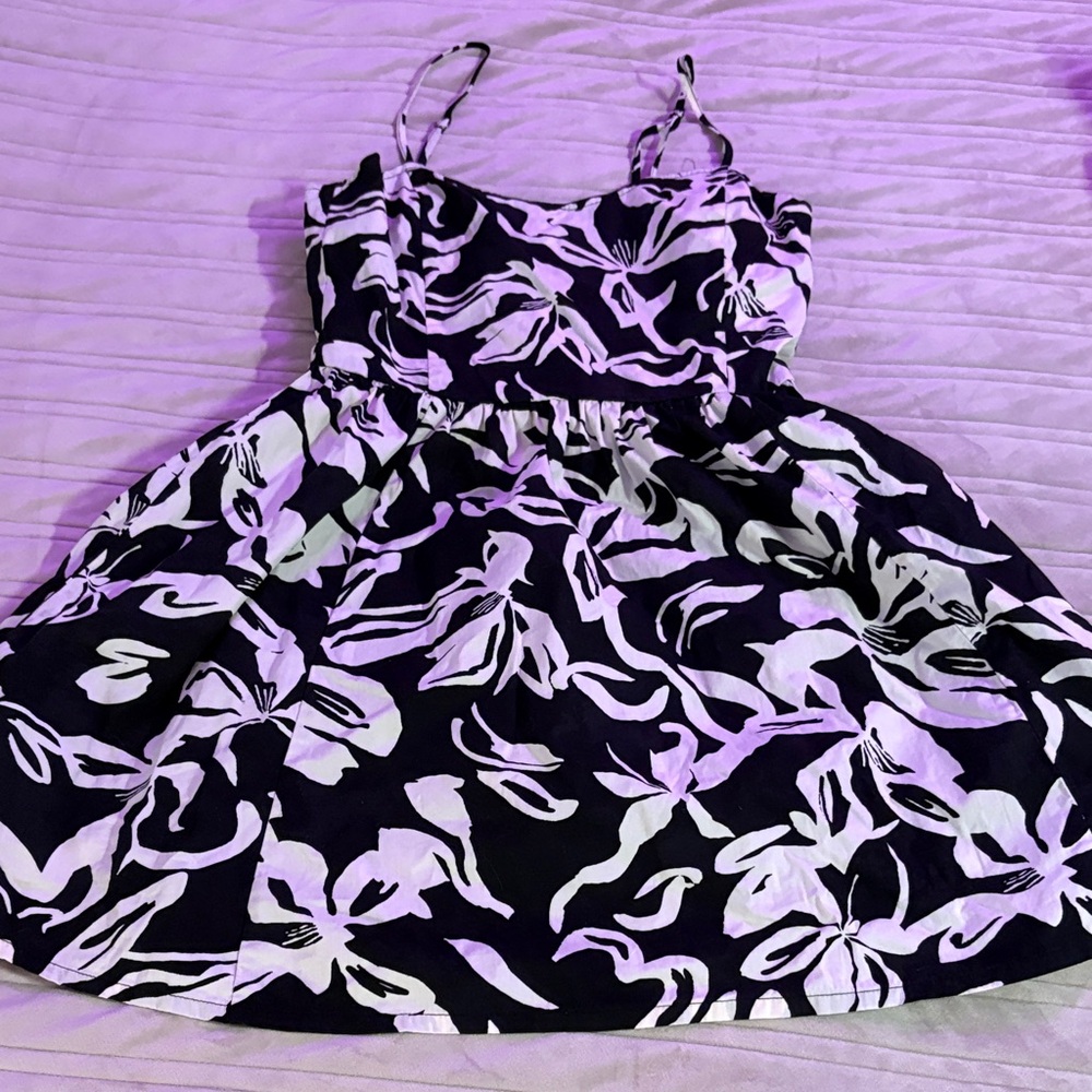 H&M Black and White Floral Midi Dress